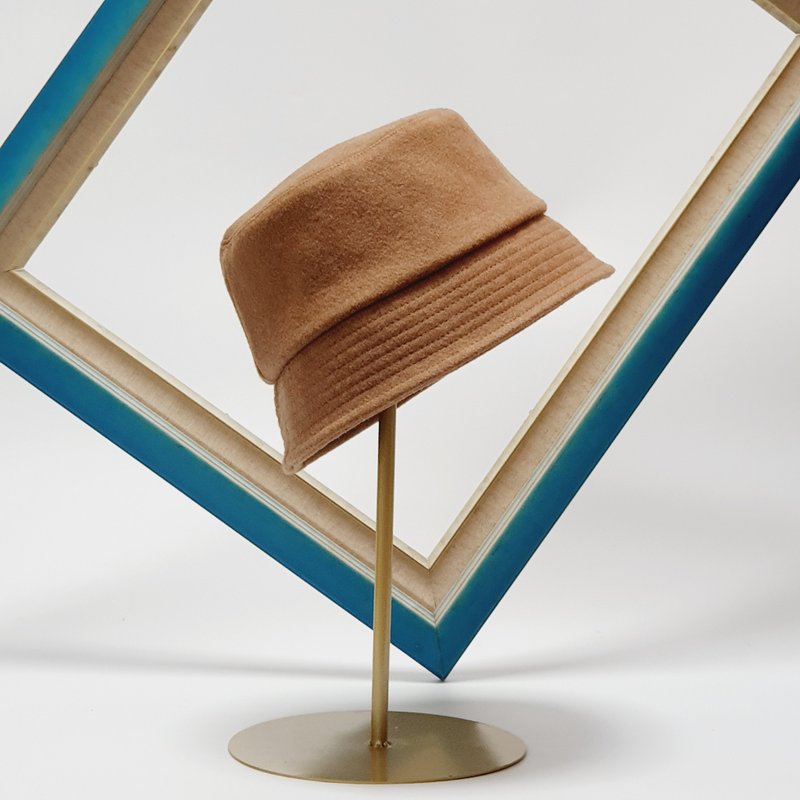 【HiGh MaLi】秋冬款/窄版短帽沿渔夫帽/气质卡其厚羊毛料#圣诞 - 帽子 - 棉．麻 卡其色