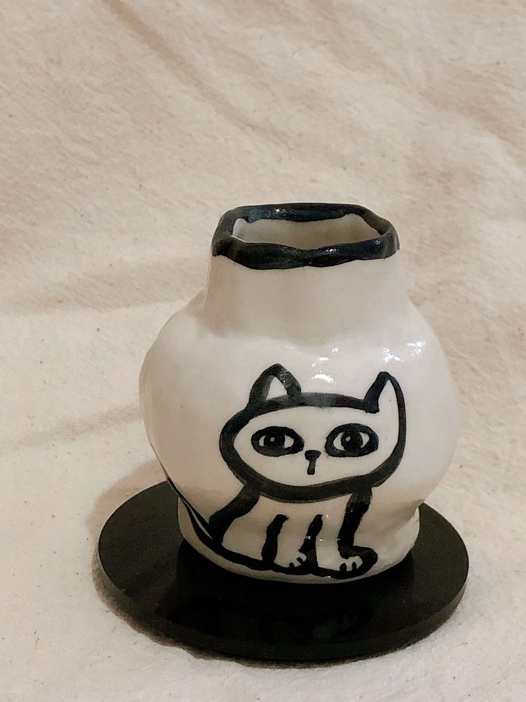 一只猫小花器 - 摆饰 - 瓷 白色