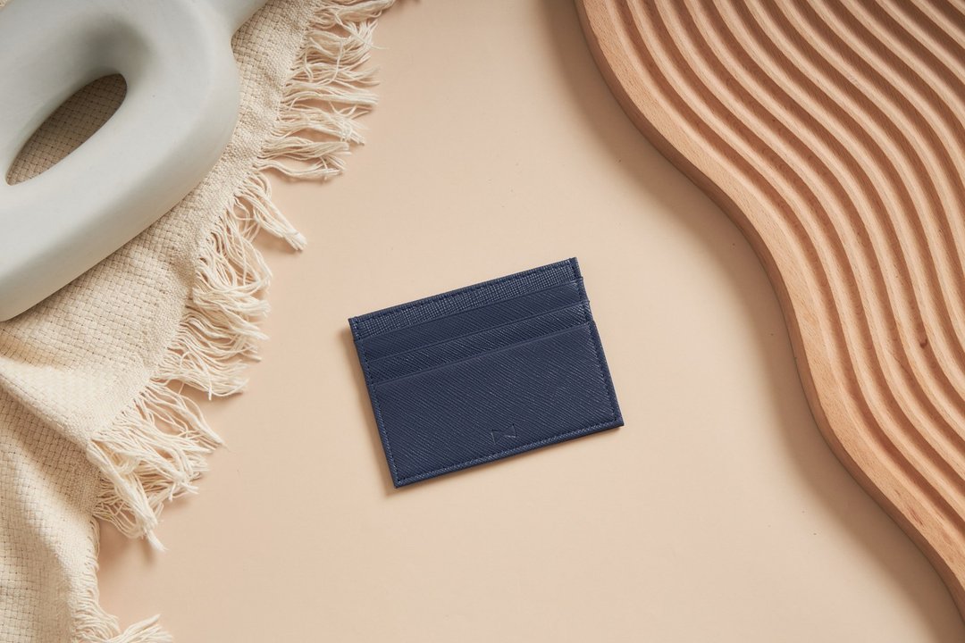CARD HOLDER in NAVY color - 皮夹/钱包 - 真皮 蓝色