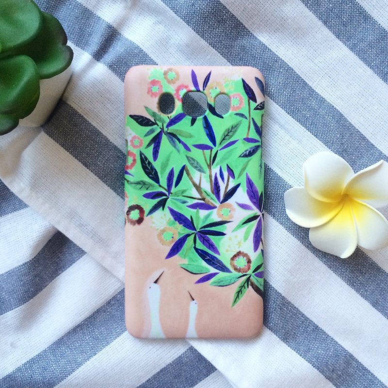 白鹅彩色树丛下的约会(棕色). 磨砂硬壳(HTC, Samsung,Sony, LG,iPhone) - 手机壳/手机套 - 塑料 咖啡色