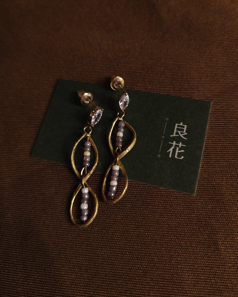 马眼锆石八字垂坠耳环 【限量】 - 耳环/耳夹 - 铜/黄铜 多色