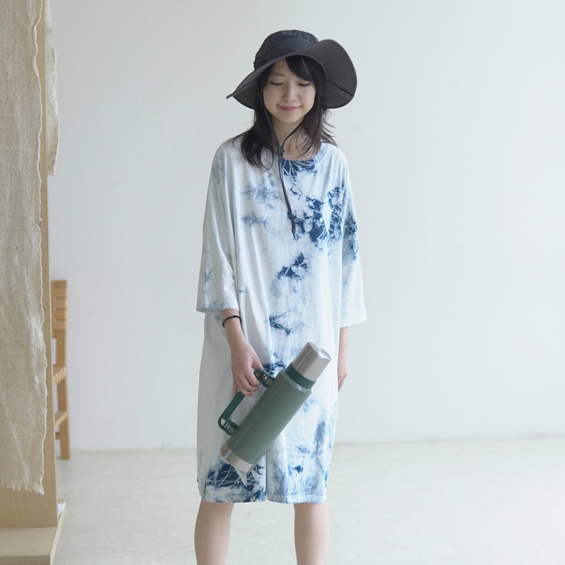 植物蓝染扎染全棉长款卫衣 - 女装 T 恤 - 棉．麻 蓝色