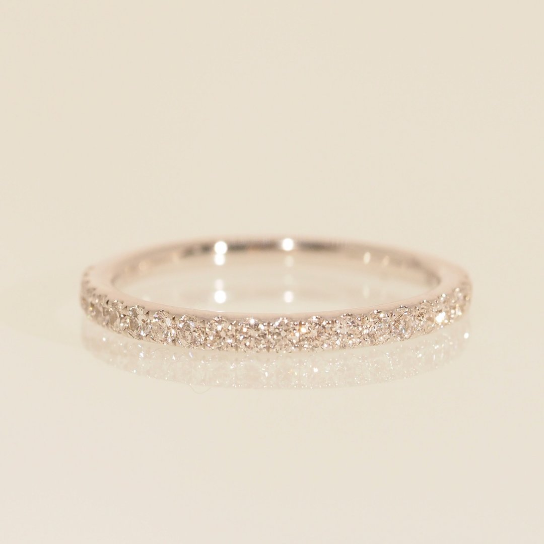 18K金经典钻石加厚戒指 18K Gold Classic Diamond Band (Thi - 戒指 - 贵金属 