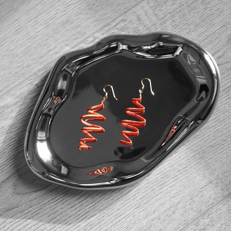 耳边书画 缠花耳饰 畅思 橘红 - 耳环/耳夹 - 绣线 红色