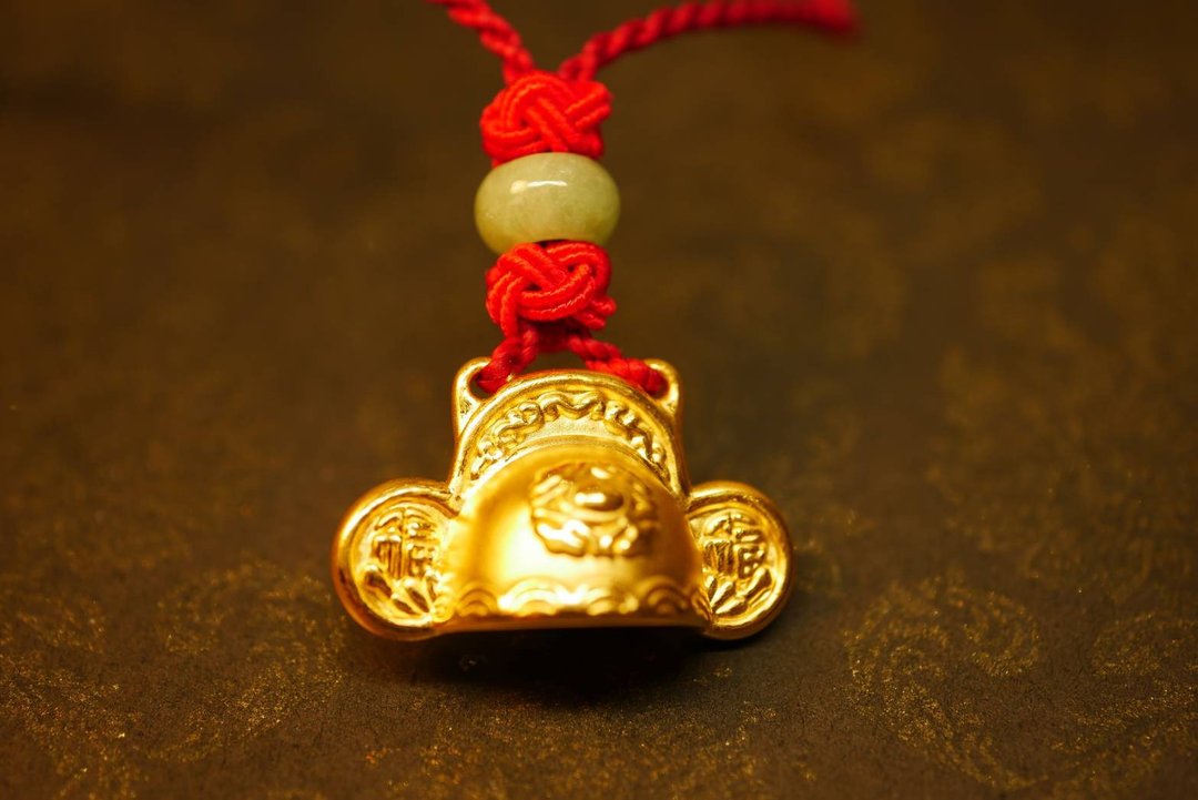 黄金9999-黄金官帽-黄金弥月项链 - 满月礼盒 - 24k 金 金色