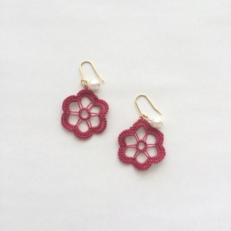 Retro flower / red - 耳环/耳夹 - 其他金属 