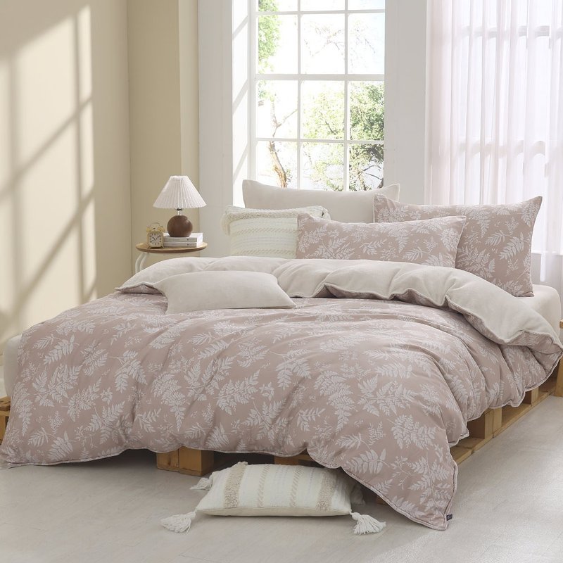 HOYACASA  雪棉绒两用被床包组 - 秋语花香 (双/加/特) - 寝具 - 棉．麻 粉红色