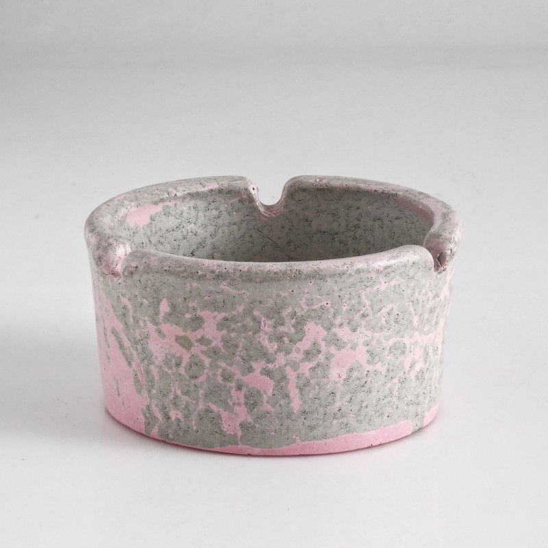 水泥菸灰缸 - 其他家具 - 水泥 