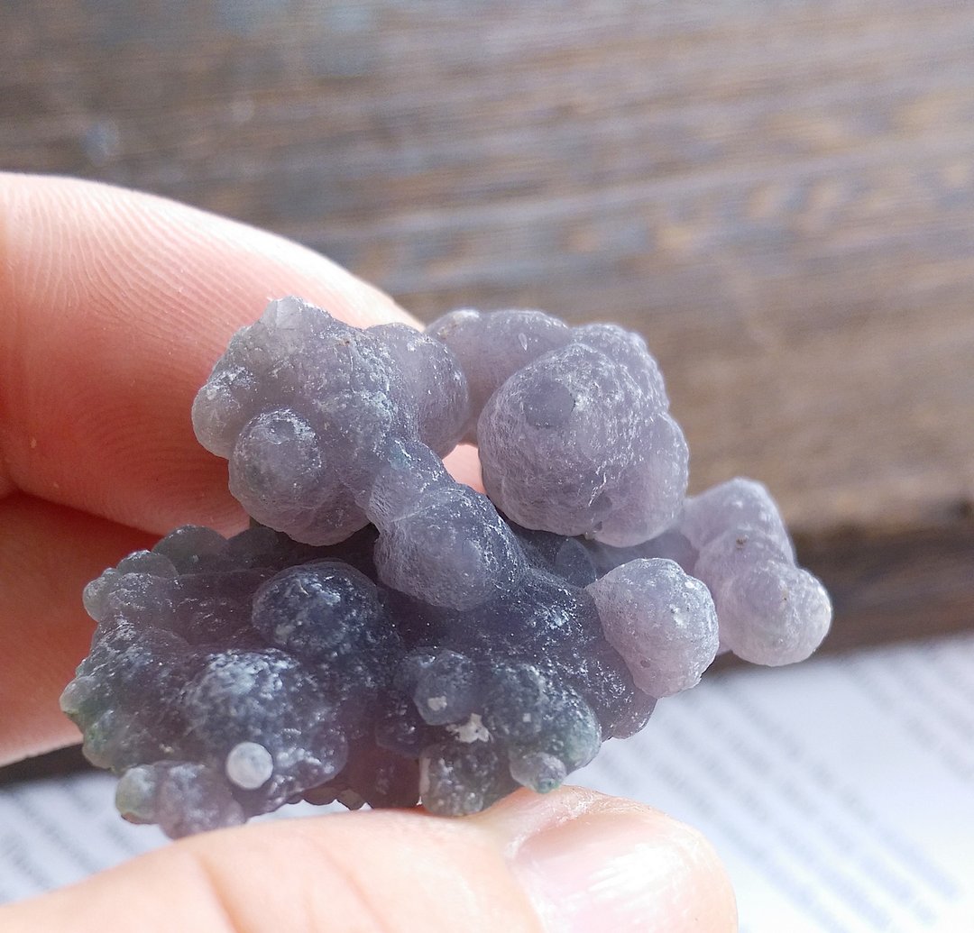 Grape Quartz 印尼产地 葡萄状 紫色石英 葡萄玛瑙 天然矿石 原矿 - 摆饰 - 其他材质 