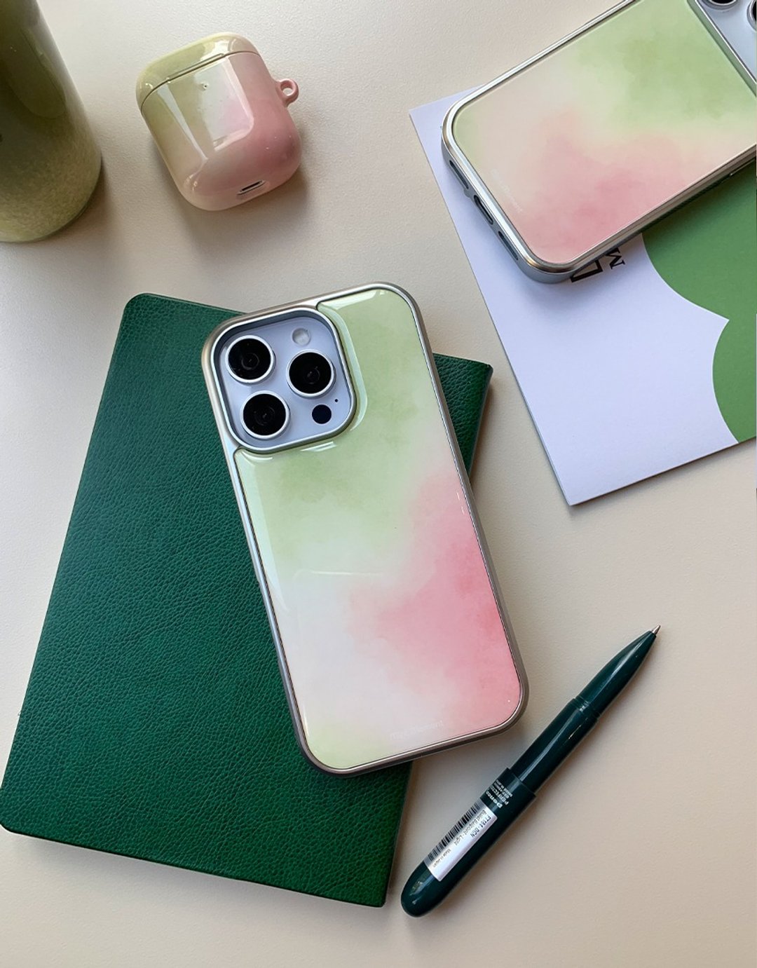 Matcha Strawberry 环氧树脂 iPhone 手机壳 MagSafe - 手机壳/手机套 - 其他材质 绿色