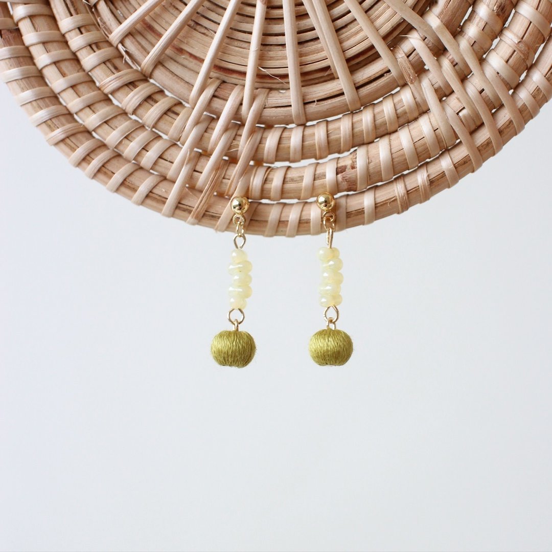 串珠耳饰_果实系列/青苹果/beading earing - 耳环/耳夹 - 玻璃 绿色