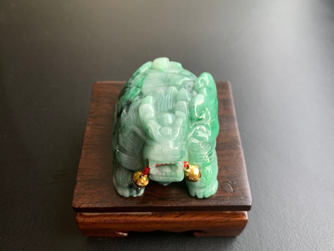 天然A货缅甸玉翡翠桌上型小摆件 龙龟 防小人 镇小人 金铃 - 摆饰 - 玉石 多色
