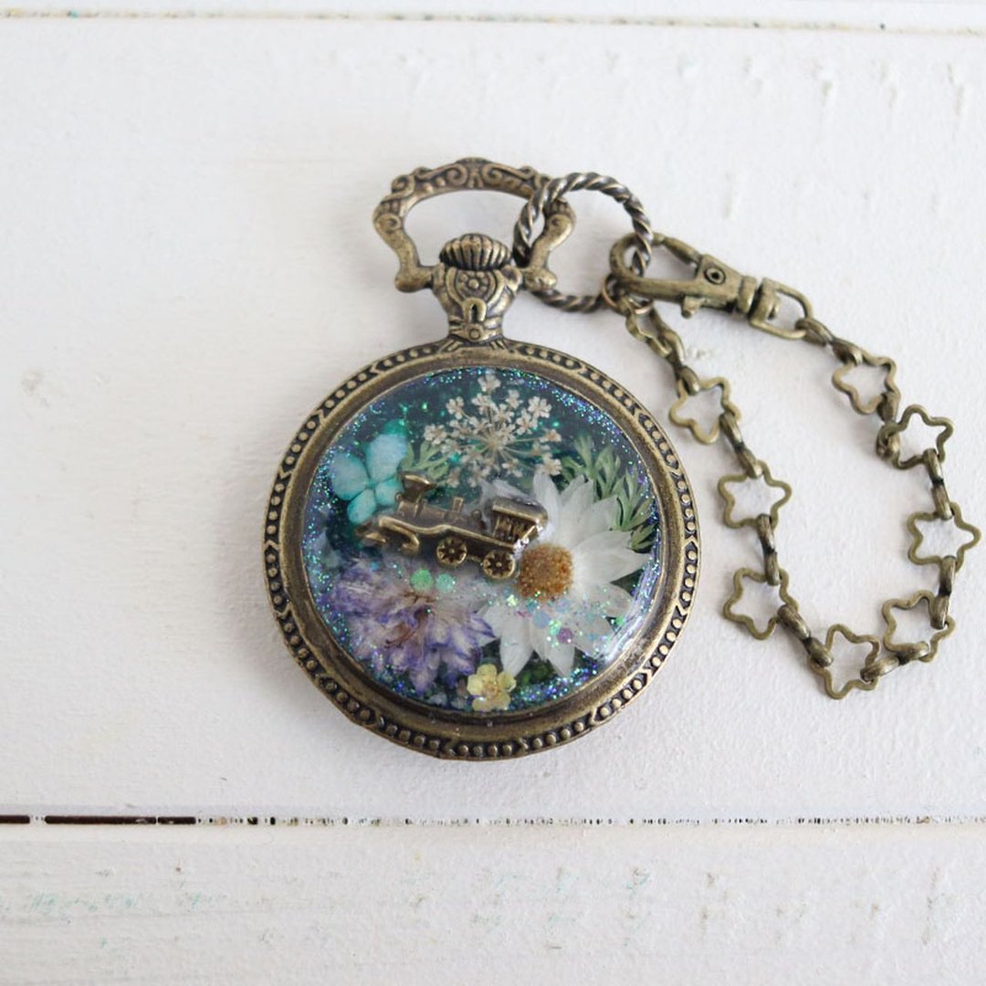 Traveling Train Pocket Watch Style Bag Charm Train/Navy/Kinkobi - 吊饰 - 树脂 蓝色