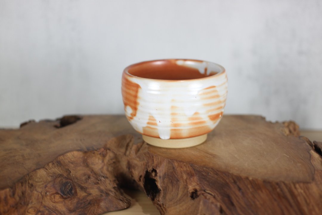 【沐春生活】140ml 志野釉 手拉坯茶杯 莺歌名家叶敏祥手作 - 其他杯子 - 瓷 