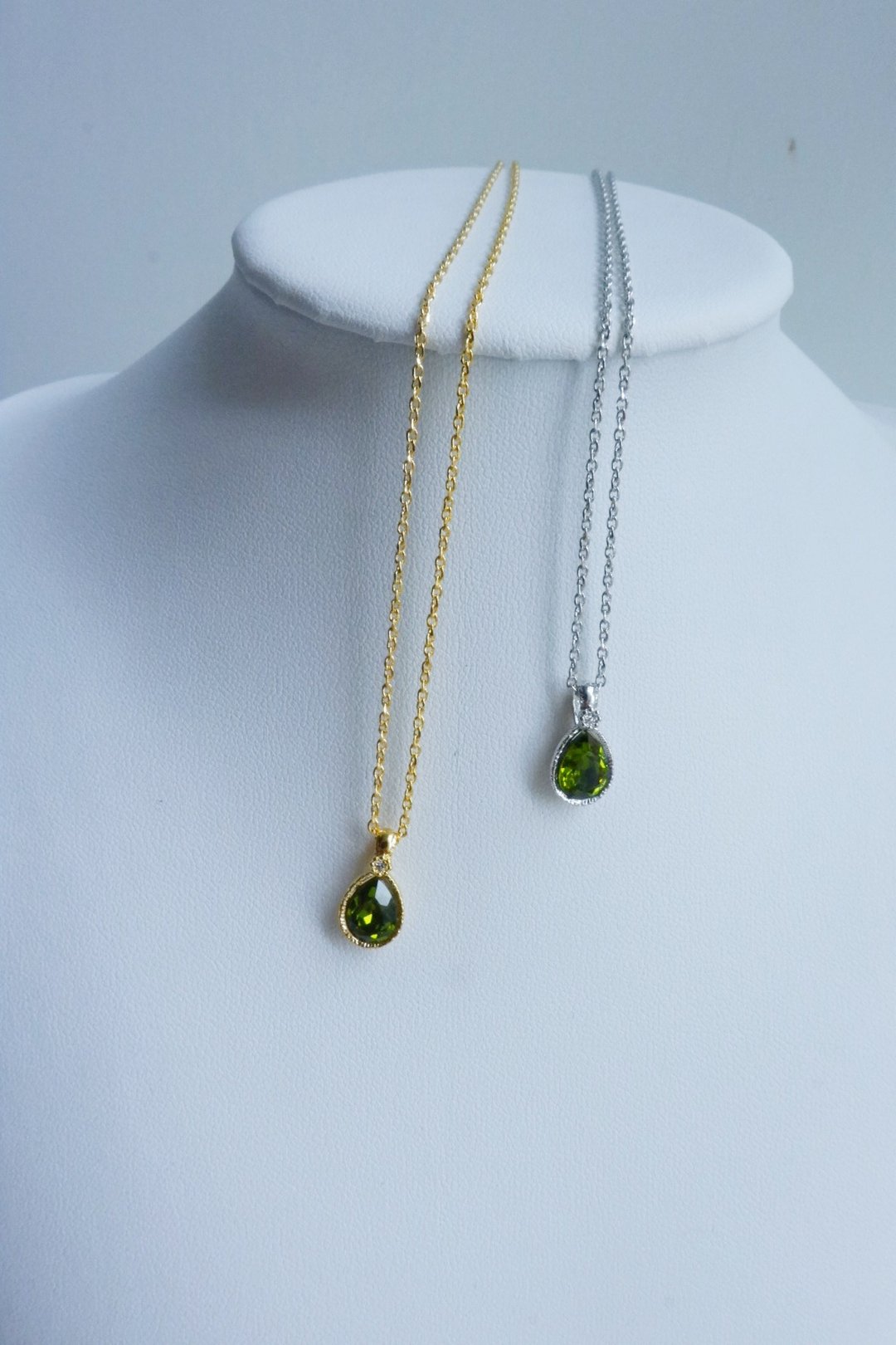 Swarovski 水滴型水钻颈链 - 橄榄石 - 项链 - 纯银 绿色