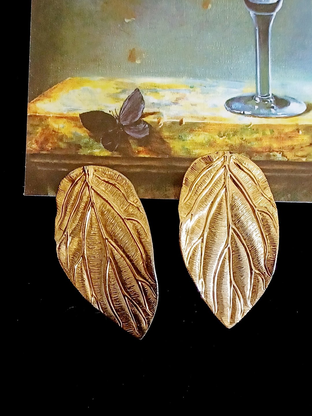 vintage jewelry  典雅立体脉纹金叶 夹式耳环 - 耳环/耳夹 - 其他金属 
