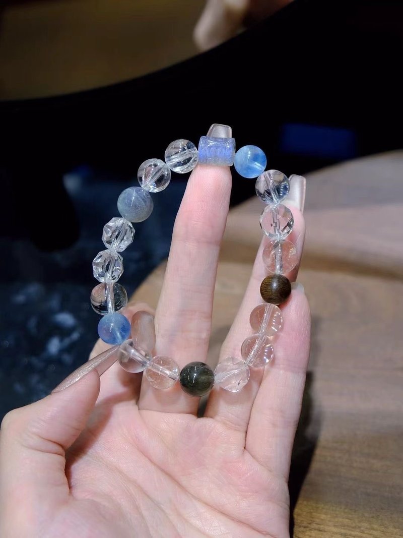 幽澜湾8mm 海蓝宝 绿发晶 灰月光 白水晶 檀木多宝手链 小众轻奢 - 手链/手环 - 玉石 