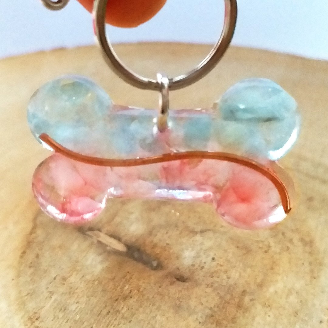 【宇能】宠物奥根吊饰/海水蓝宝/粉晶/铜线/助稳定性情 - 订制抱枕/饰品 - 水晶 粉红色