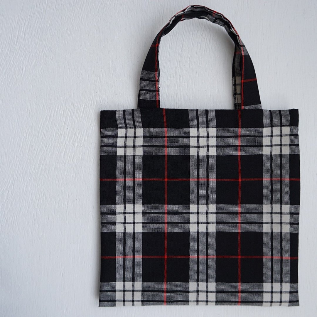 Ba-ba handmade mini shopping bag  No.RB49 - 手提包/手提袋 - 羊毛 黑色
