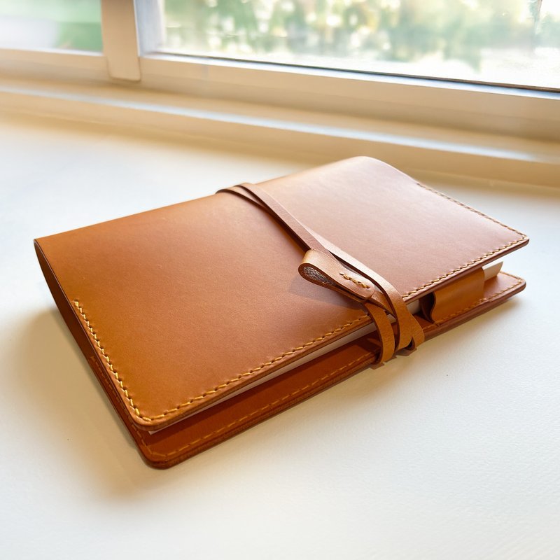 艾曼纽 A5 皮革笔记本/书衣/手帐/质感笔记本-自然棕 - 笔记本/手帐 - 真皮 咖啡色