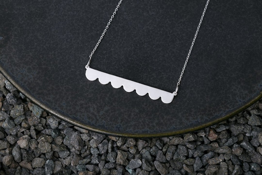 Misstache N.7 胡子小姐 7号 纯银项链 Silver Necklace - 颈链 - 纯银 白色