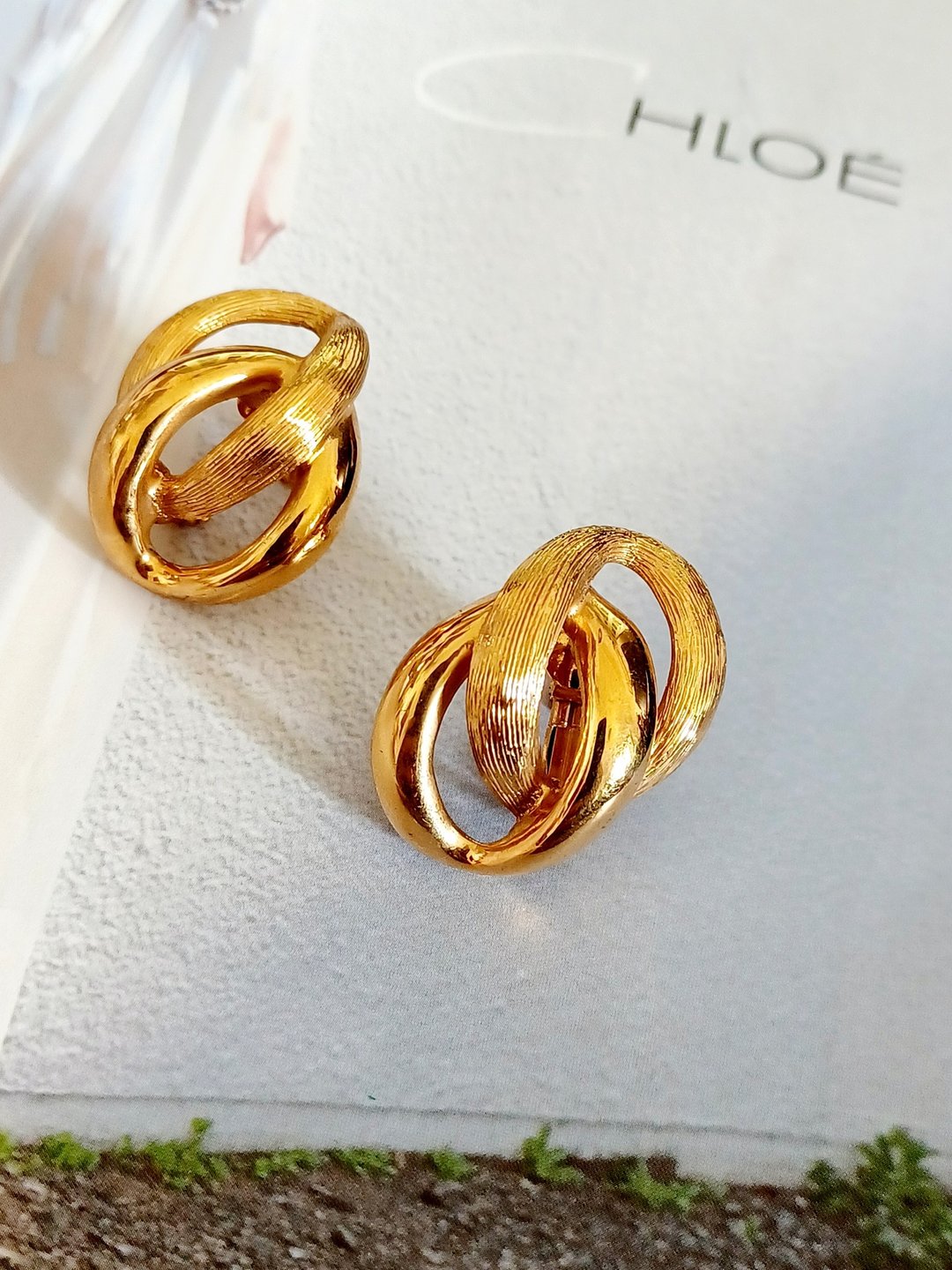 vintage jewelry  NAPIER古典环形双纹路 夹式耳环 - 耳环/耳夹 - 其他金属 