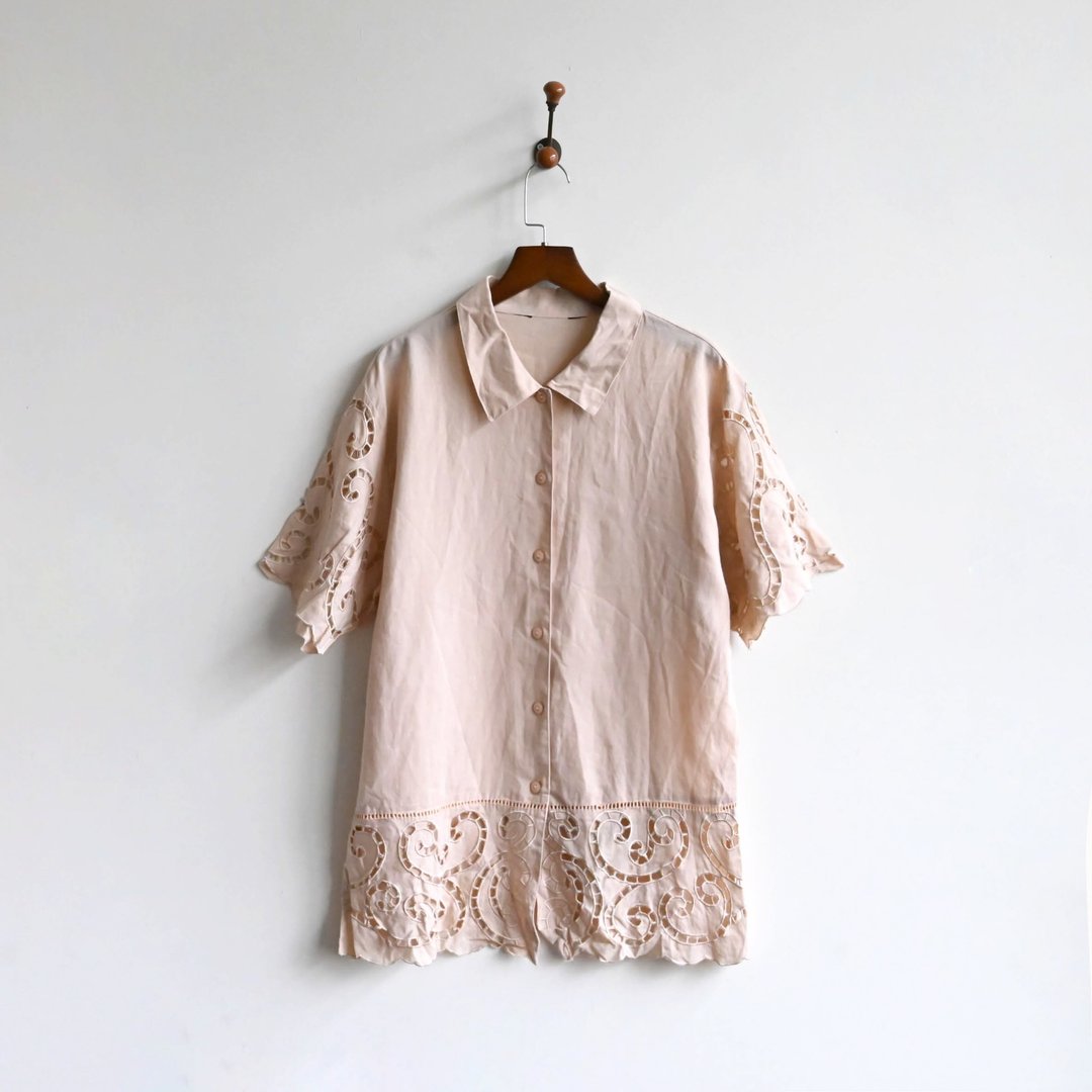 【蛋植物古着】夏麻雕花刺绣短袖古着衬衫 - 女装衬衫 - 棉．麻 