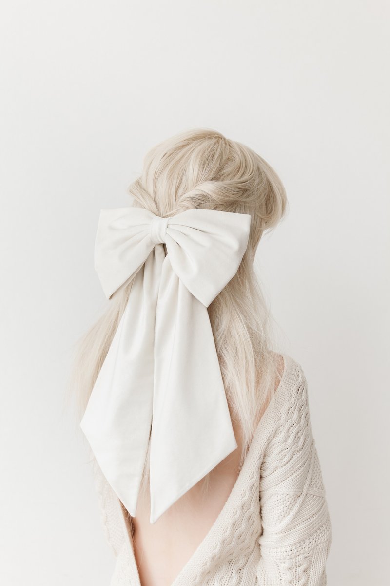 Giant bows bridal, Big velvet bow barrette for women, Wedding hair bow XXL - 发饰 - 其他材质 白色
