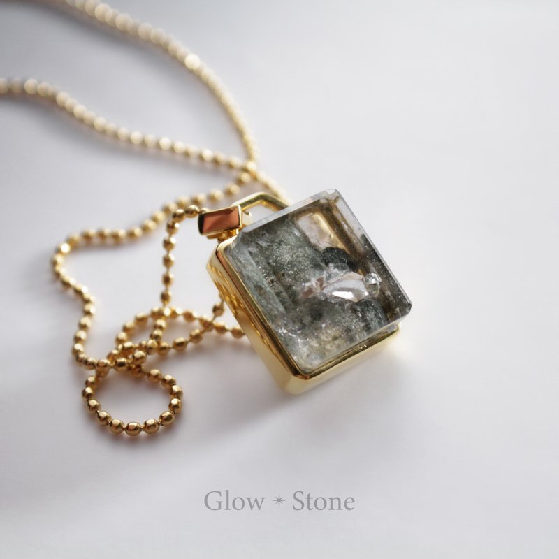 幽灵共生榍石金瓜子 吊坠 - 吊饰 - 水晶 卡其色