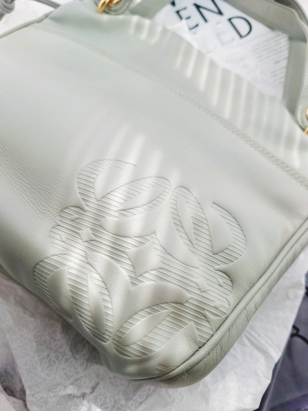 带尘袋  Loewe 冰水手挽袋手提包单肩包托特包单肩袋公文包公文包 - 手提包/手提袋 - 真皮 蓝色