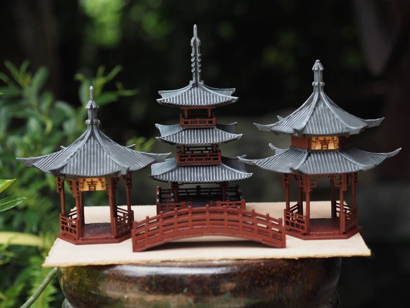 Japanese pavilion model scale model for diorama or home and garden decoration - 摆饰 - 木头 红色