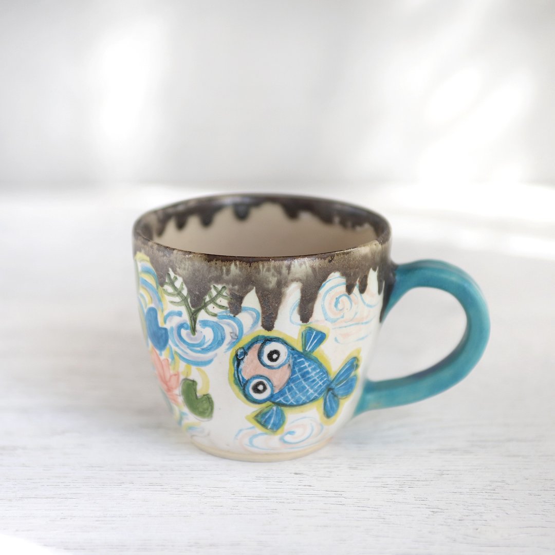 Blue goldfish and aquatic plants coloring mug with blue handle - 咖啡杯/马克杯 - 陶 蓝色