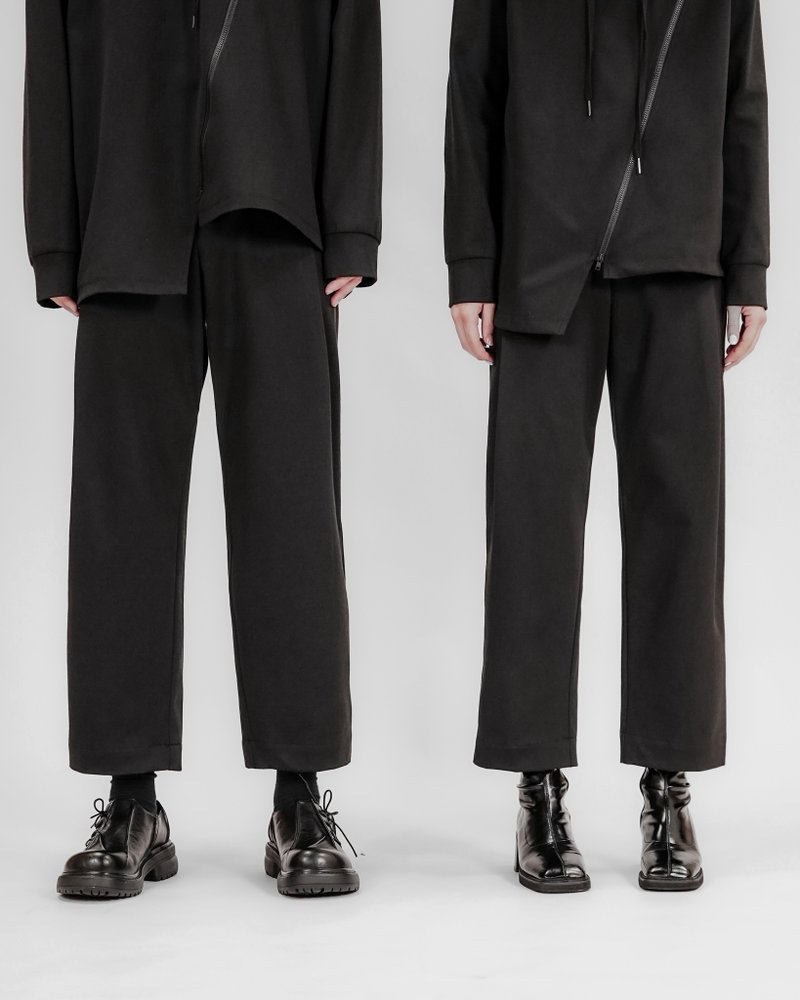 MUKK DESIGN 弹性双打褶锥形裤 - 男士长裤 - 聚酯纤维 黑色