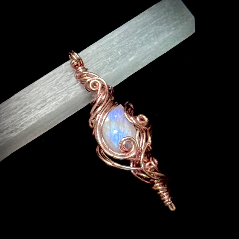 【流影】 金属编织 月光石项链 - 项链 - 水晶 白色