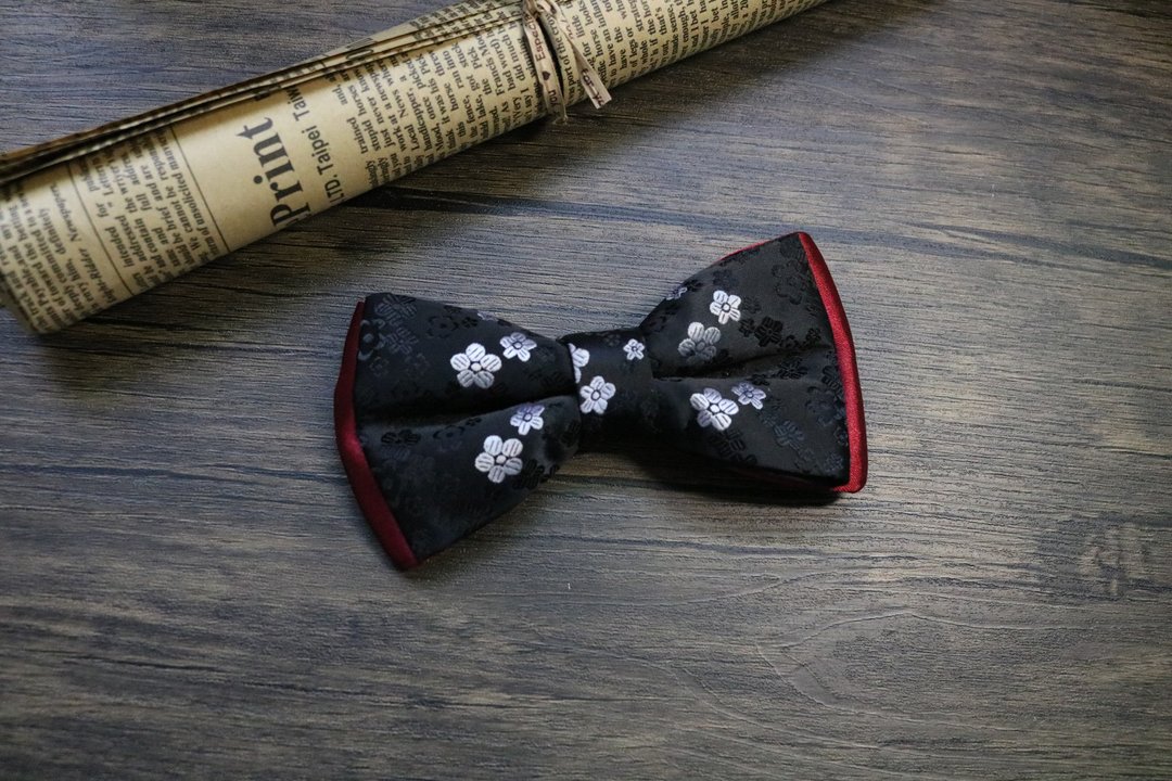 黑色小碎花拼接紅色真絲領結雙層蝴蝶結 - 领结/领巾 - 丝．绢 红色