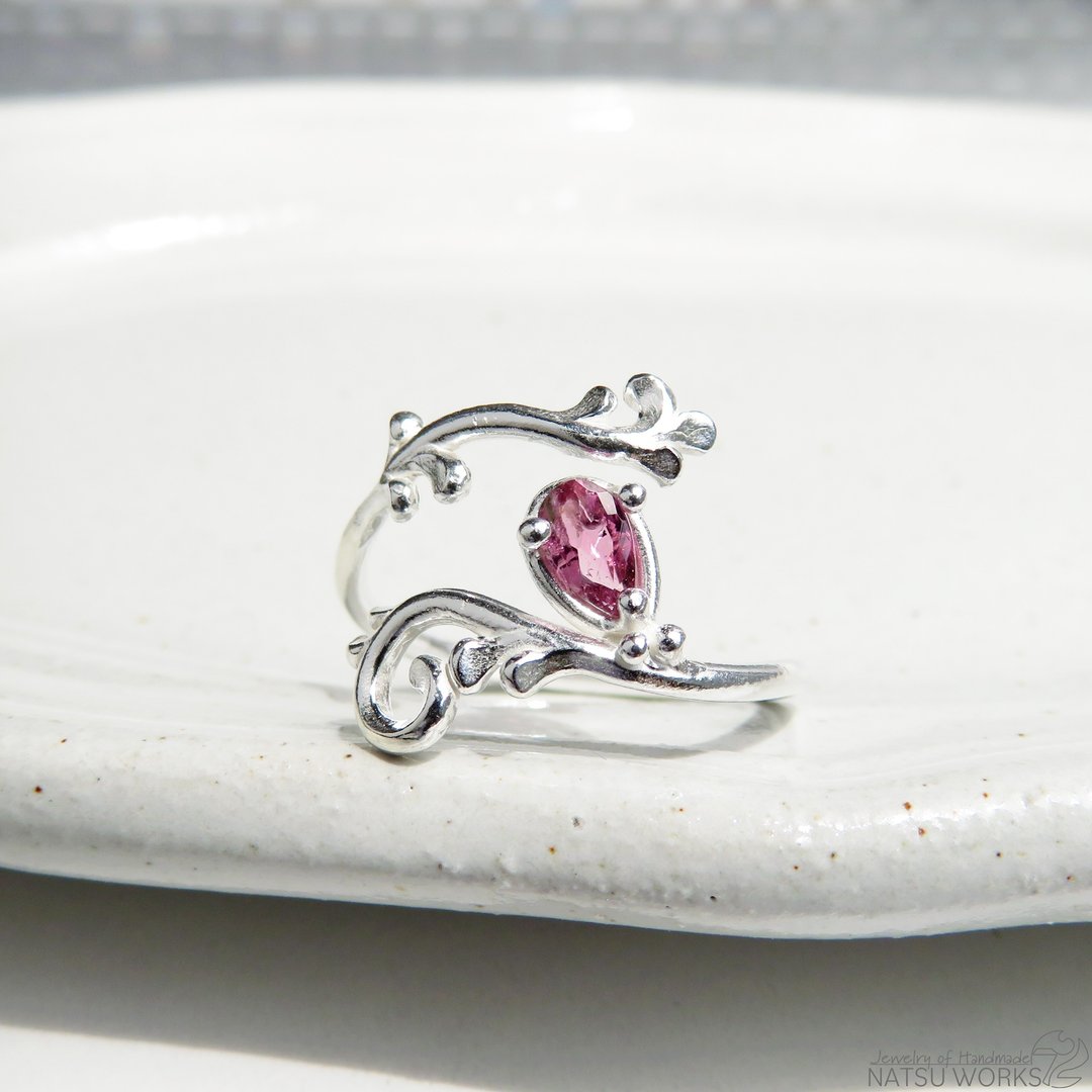 植物系戒指 碧玺 / Pink Tourmaline Botanical Ring - 戒指 - 宝石 粉红色