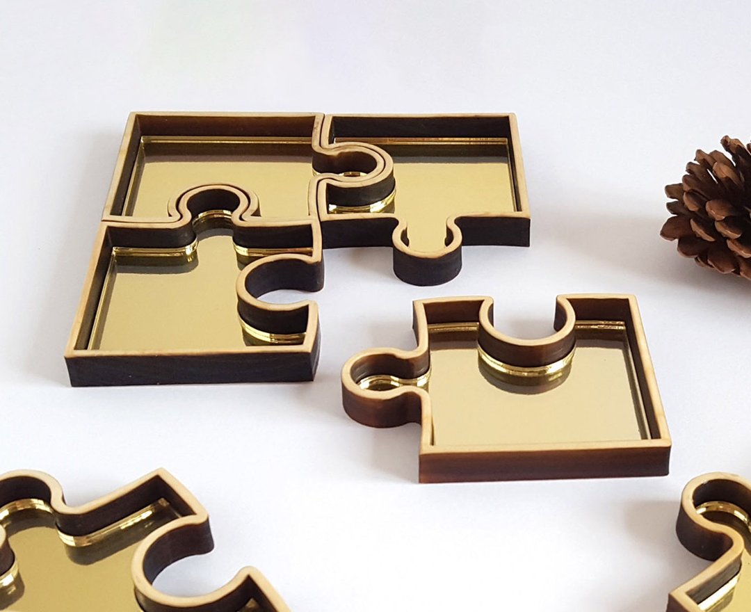 Jigsaw puzzle type wooden accessory case shallow - 收纳用品 - 木头 金色