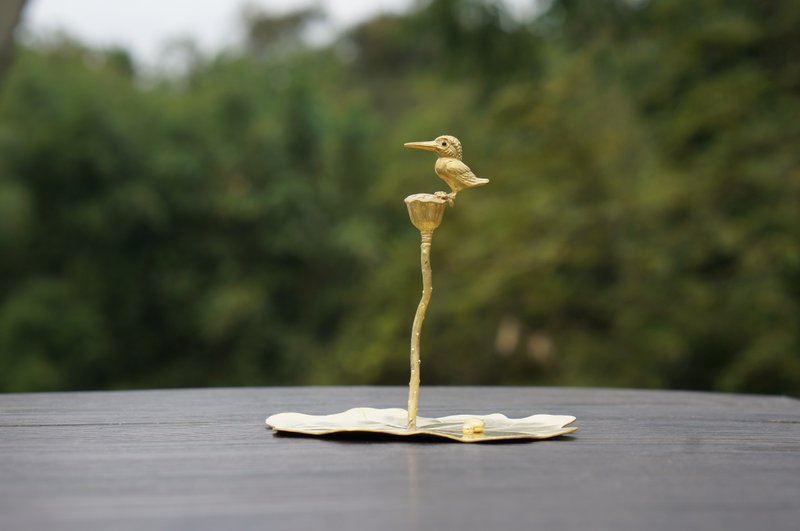 手工黄铜翠鸟倚莲蓬香座微景观摆件 - 摆饰 - 铜/黄铜 金色