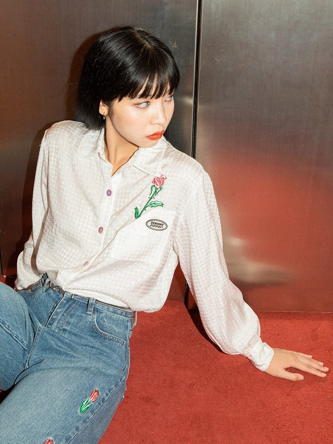 ziziFei复古玫瑰花千鸟格白色衬衫早秋新款法式上衣设计感小众 - 女装衬衫 - 聚酯纤维 白色