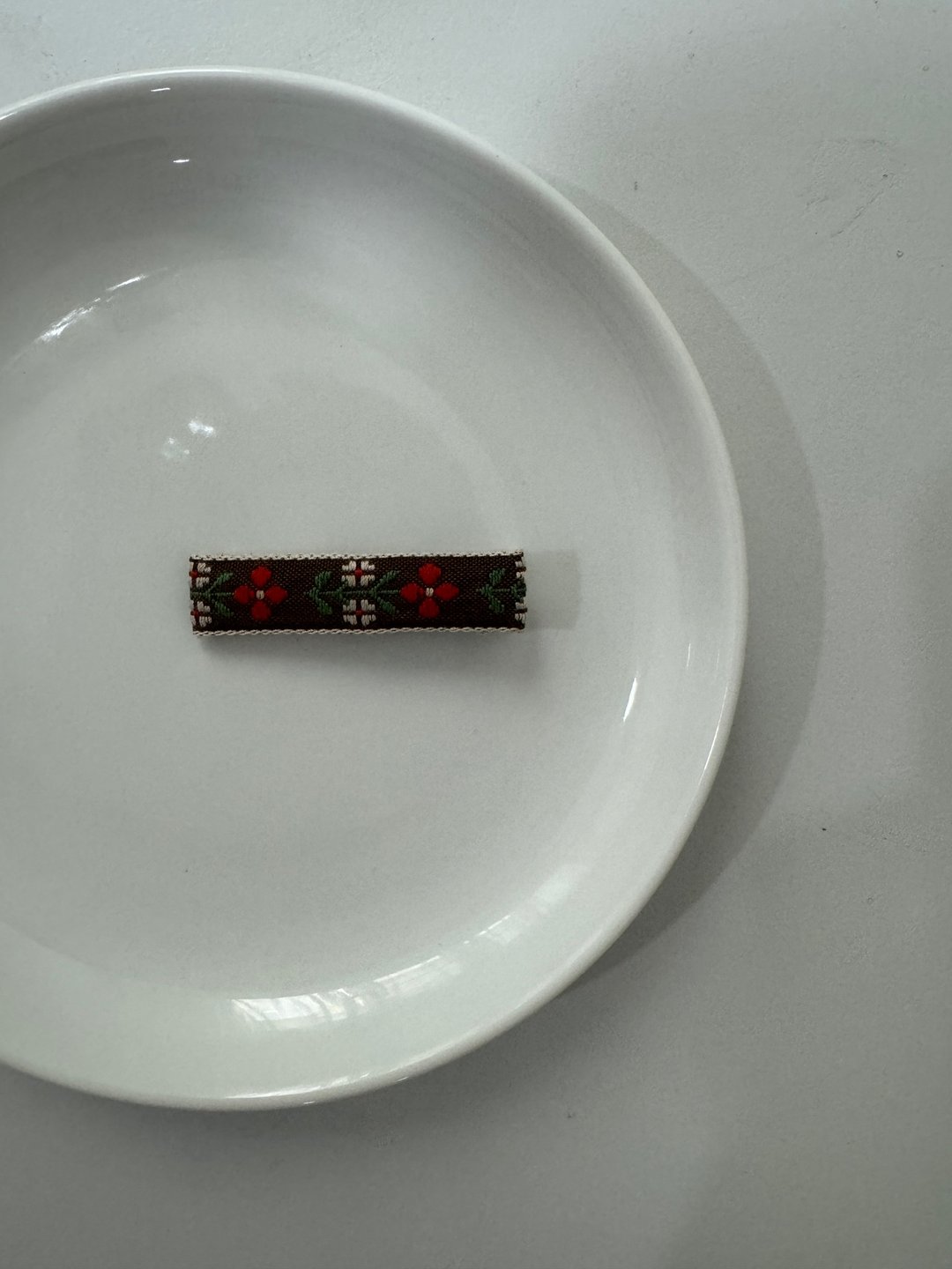 茶色十字花/鸭嘴夹款 - 发饰 - 聚酯纤维 多色