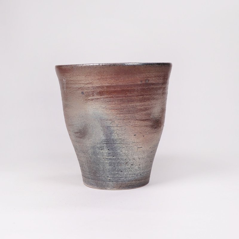 明芽窑 l 柴烧紫金火痕手握感汤吞 - 茶具/茶杯 - 陶 多色