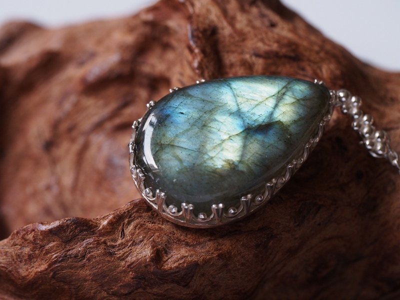 天然拉长石 手工纯银包镶 项链 - 项链 - 半宝石 多色