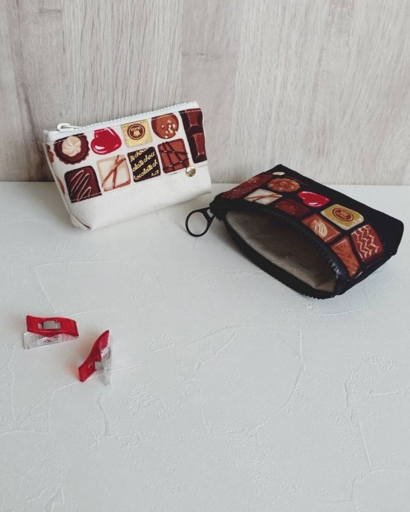 【FCC/小小零钱包】百味巧克力 黑 白 烫金 日本帆布 悠游卡OK! - 零钱包 - 棉．麻 咖啡色