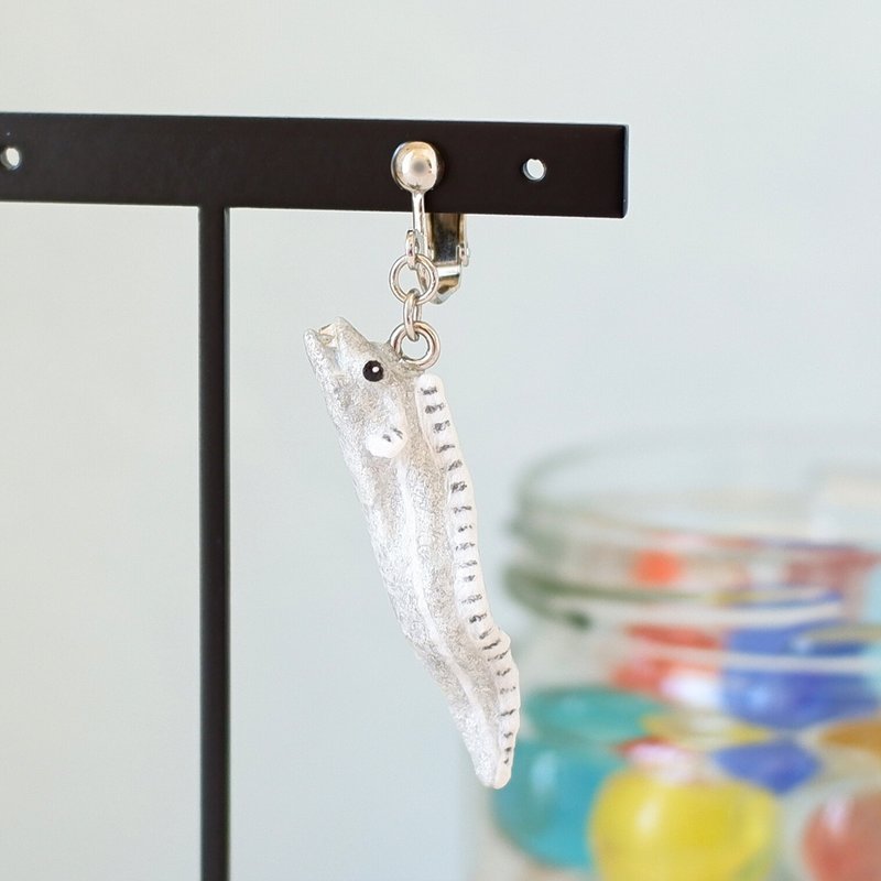 和纸饰品 耳夹/耳针 白带鱼 海鱼 - 耳环/耳夹 - 其他材质 银色