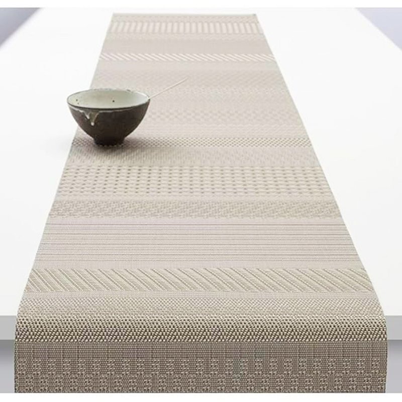 Chilewich-Mixed Weave系列长桌旗-36 x 183cm-亚麻色 - 餐垫/桌巾 - 塑料 卡其色
