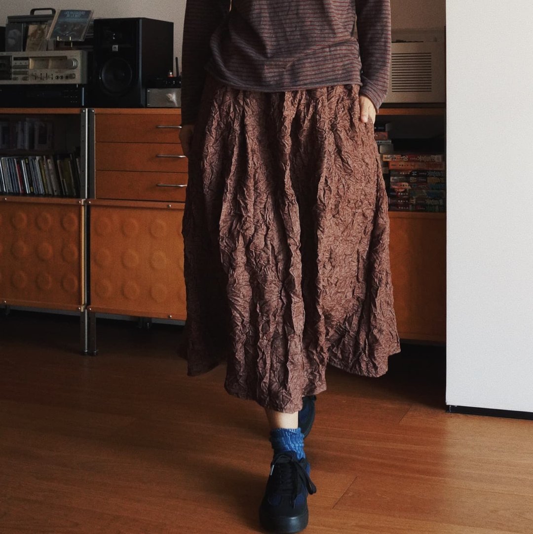 栗色 秋冬松緊腰休閒 口袋款復古半身裙 肌理褶皺羊毛長裙子 - 裙子 - 羊毛 咖啡色