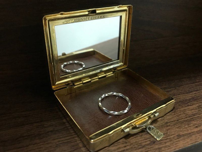 手作银饰—经典扭转造型戒指 925纯银饰品 纯银戒指 可定制 - 戒指 - 纯银 银色