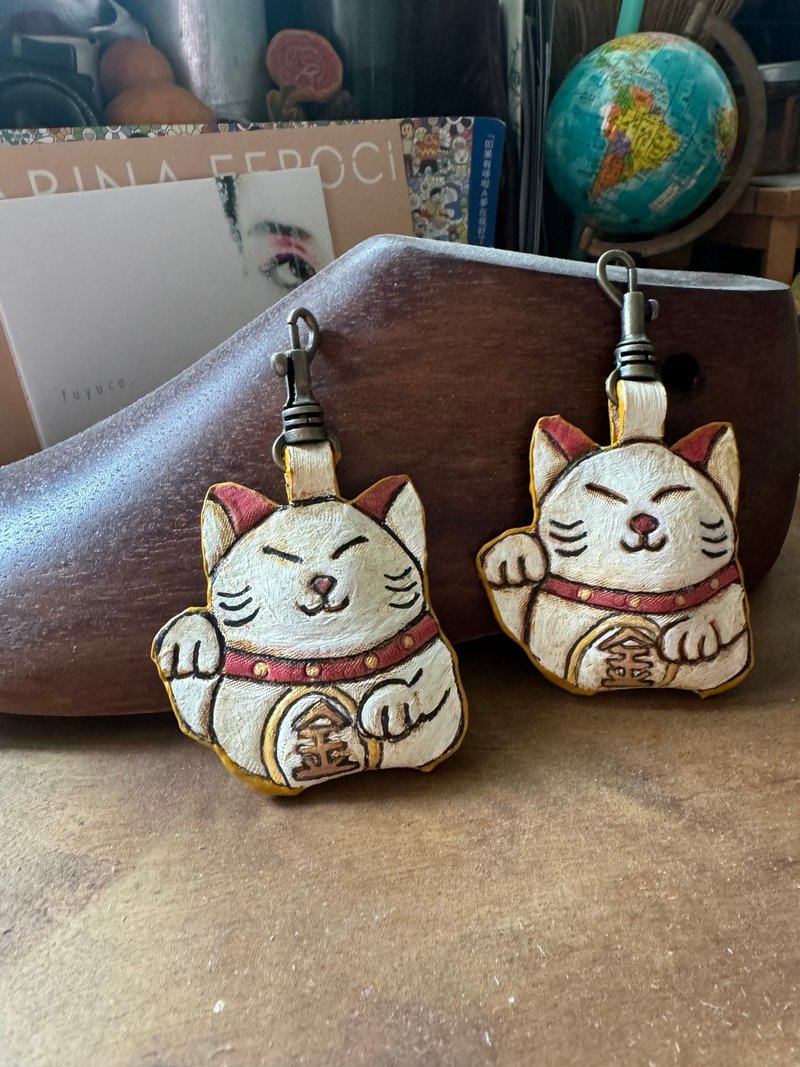 可爱的 招财猫 纯牛皮存钱筒 - 钥匙链/钥匙包 - 真皮 