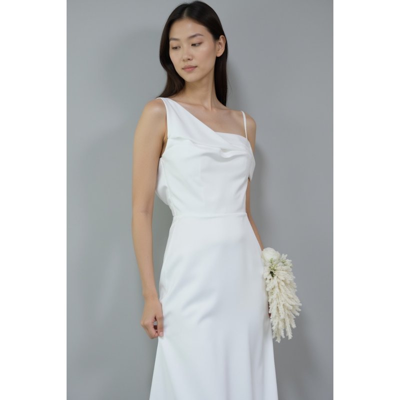 Moonstone 月光石礼服 - 晚装/礼服 - 丝．绢 白色