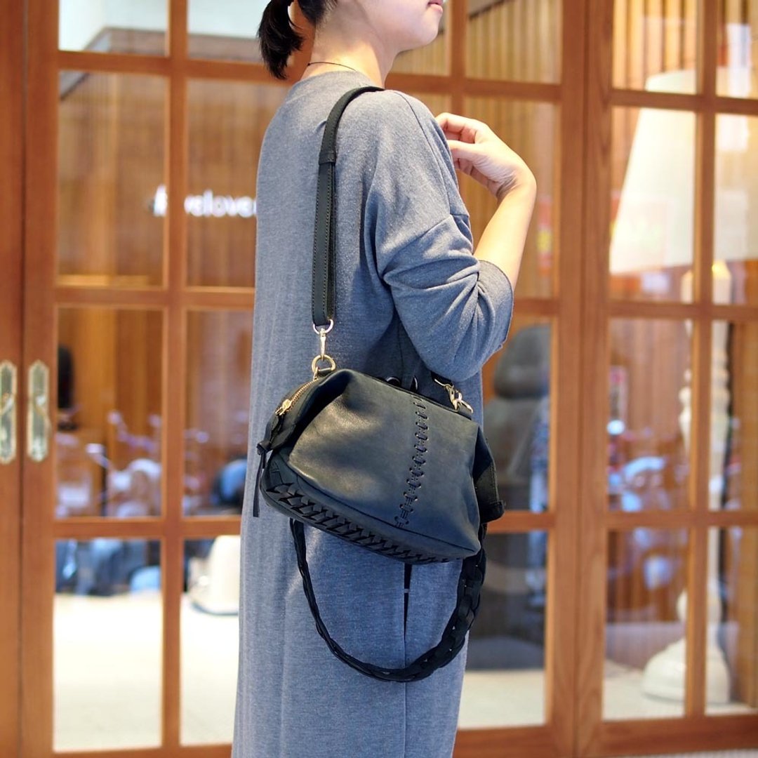 日系手工编织牛革质感侧背包接单订购 Made in Japan by Robita - 侧背包/斜挎包 - 真皮 